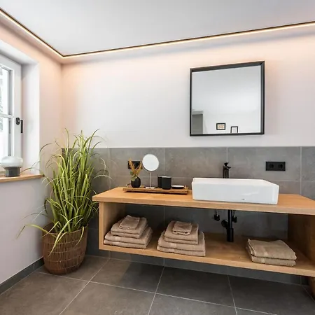 Schichlreit Apartment *